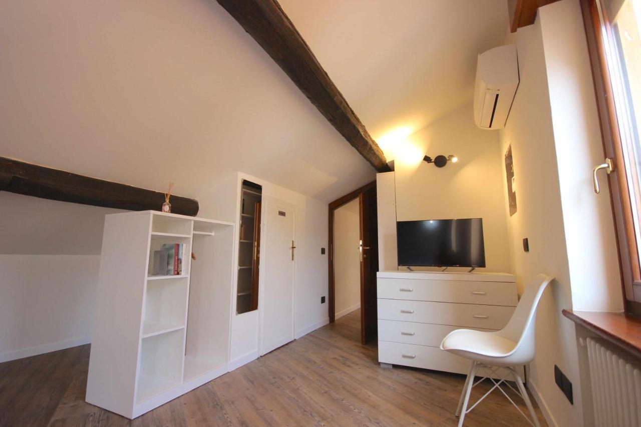 Case Vr Holiday Vittorias Flat Vérone Extérieur photo